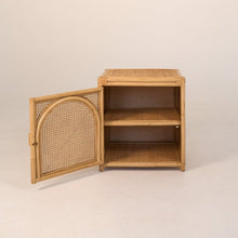 Load image into Gallery viewer, Natura Venezia Rattan Side Table