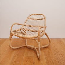 Load image into Gallery viewer, Natura El Nido Rattan Lounge Chair