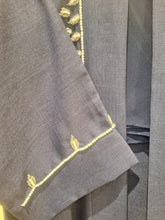 Load image into Gallery viewer, Natura Linen Leaf Embroidered Abaya