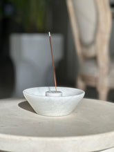 Load image into Gallery viewer, Sand&Stone Blanco Incense Holder