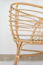Load image into Gallery viewer, Natura Claire Rattan Bassinet
