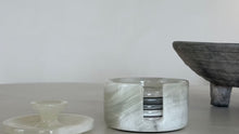 Load image into Gallery viewer, Sand&amp;Stone White Onyx Coaster Set
