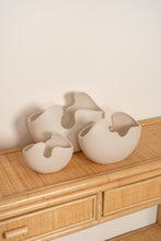 Load image into Gallery viewer, Natura Eggshell Vase
