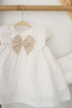 Load image into Gallery viewer, Natura Zinia Dress Beige Bow - Set of 2

