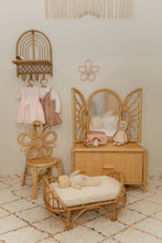 Load image into Gallery viewer, Natura Daisy Kids Rattan Vanity

