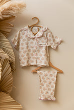 Load image into Gallery viewer, Natura Luna Pyjamas Set
