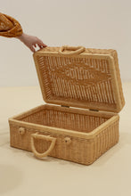 Load image into Gallery viewer, Natura Luna Trunk Suitcase
