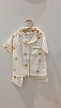 Load image into Gallery viewer, Natura Novi Pajamas Set
