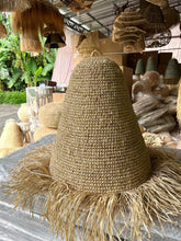 Load image into Gallery viewer, Natura Sorrentino Raffia Lamp Shade
