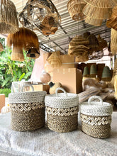 Load image into Gallery viewer, Natura Shell Basket - Set of 3
