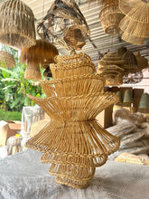 Load image into Gallery viewer, Natura Zora Rattan Lamp Shade
