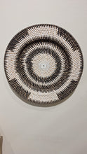 Load image into Gallery viewer, Lomus Wall Plate Basket
