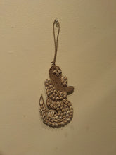 Load image into Gallery viewer, Natura Mini Shell Wall Hanging

