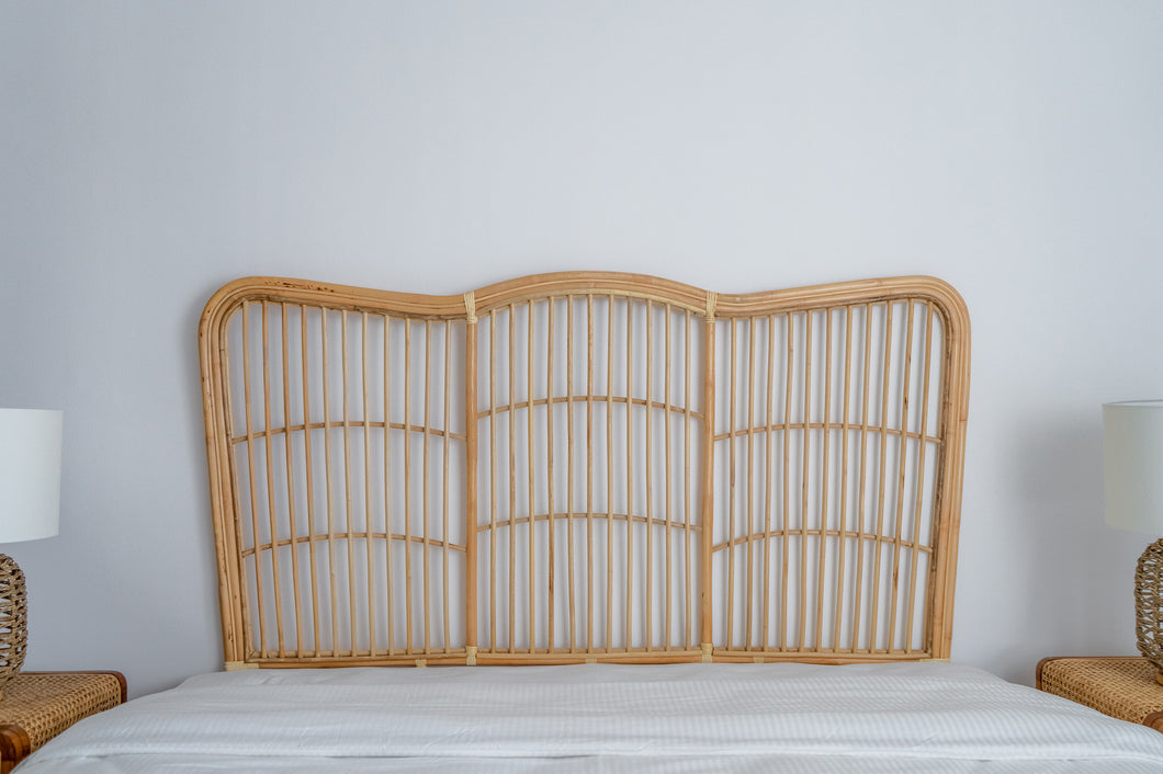 Damage / Defective Black Stains / Natura Selva Rattan Bed Headboard