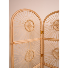 Load image into Gallery viewer, Natura Camellia Rattan Divider
