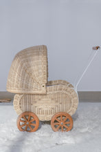 Load image into Gallery viewer, Natura Lilly Rattan Doll Pram
